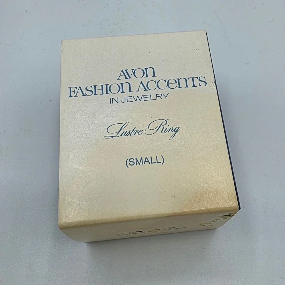 Avon Womens Lustre Ring Faux Pearl Turquoise Accent Vintage 1972 Gold Tone Small